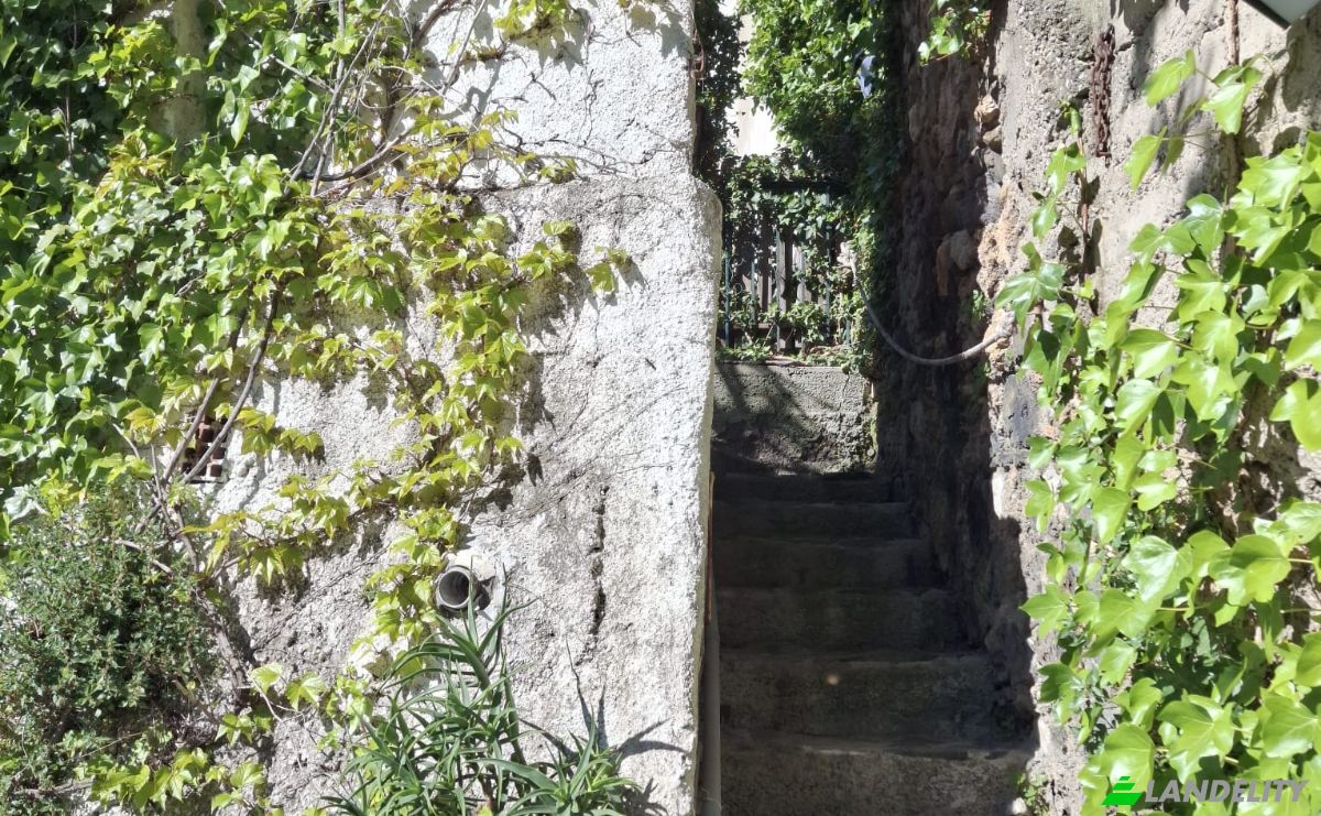 Townhouse for Sale 67 Av Jean Jaures, 66460 Maury, Maury, Pyrenees-Orientales, Occitanie, France. Photo 19