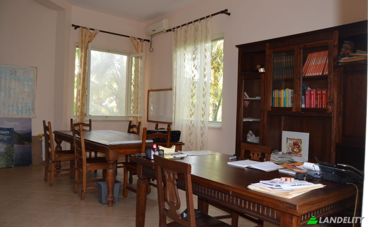 Mansion for Sale 32101 Trujillo, Colon, Jerico, Trujillo, Colon Department, Honduras. Photo 4