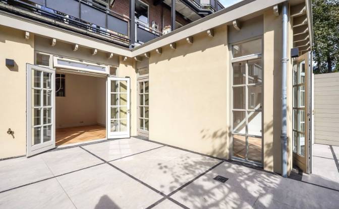 Apartment for Sale 1e Sweelinckstraat 24A. Photo#7 Apartment for Sale 1e Sweelinckstraat 24A. Photo#7