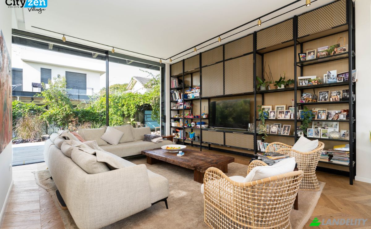 Single Family Home for Sale HaNoter St 3, Even Yehuda, HaSharon, Center District, Israel, 40500. Photo 17