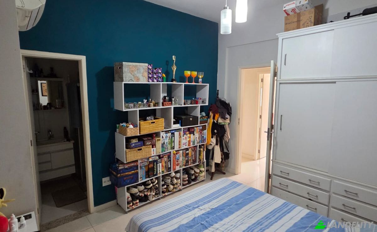 Apartment for Sale Rua Pompeu Loureiro, Copacabana, Rio de Janeiro, State of Rio de Janeiro, Brazil, 22061-000. Photo 3