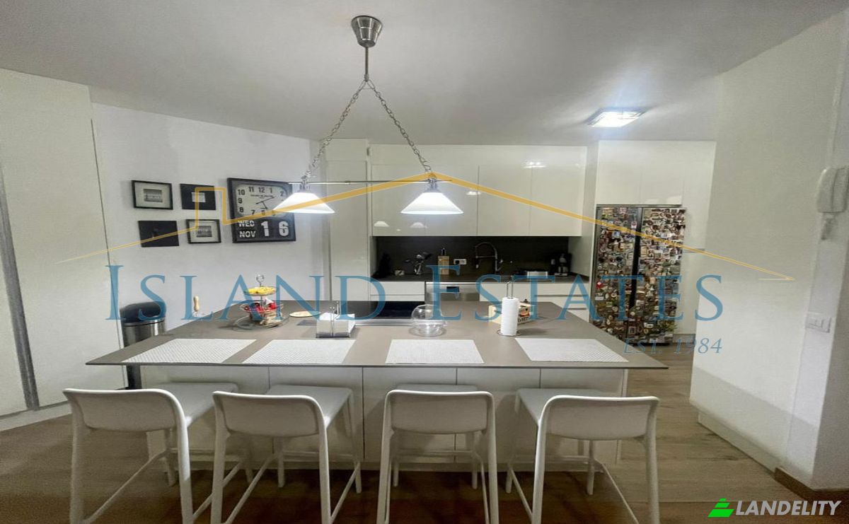 Apartment for Sale la Mesana, Adeje, Santa Cruz de Tenerife, Canary Islands, Spain. Photo 4