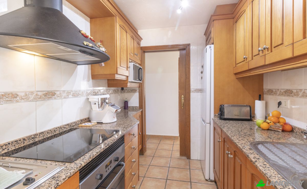 Villa for Sale Carrer la Vall de Travadell, Mutxamel, Valle del Sol, Alicante, Valencian Community, Spain. Photo 11