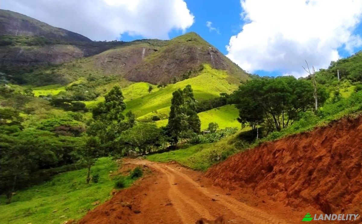 Farm/Ranch for Sale Sodrelandia, Trajano de Moraes, State of Rio de Janeiro, Brazil, 28750-000. Photo 1