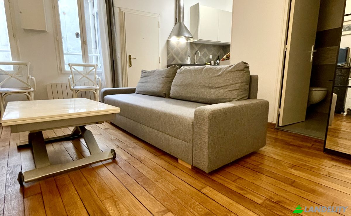 Apartment for Sale 6 Rue Poissonniere, 75002 Paris, Paris, Ile-de-France, France. Photo 6