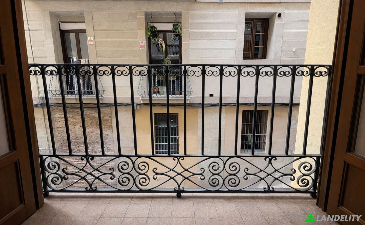 Apartment for Sale Carrer dAtaulf, Ciutat Vella, Barcelona, Catalonia, Spain. Photo 7