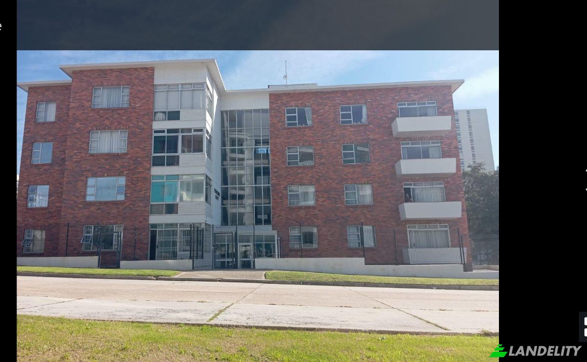 Apartment for Sale 35 Humewood Rd, Humewood, Gqeberha, Nelson Mandela Bay Metropolitan Municipality, Eastern Cape, South Africa, 6013. Photo 2