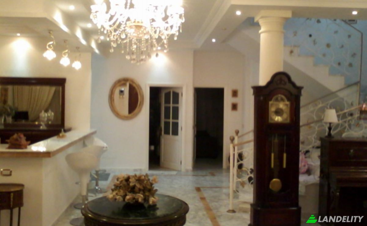 Villa for Sale Carthage, Le Kram, Tunis Governorate, Tunisia. Photo 2