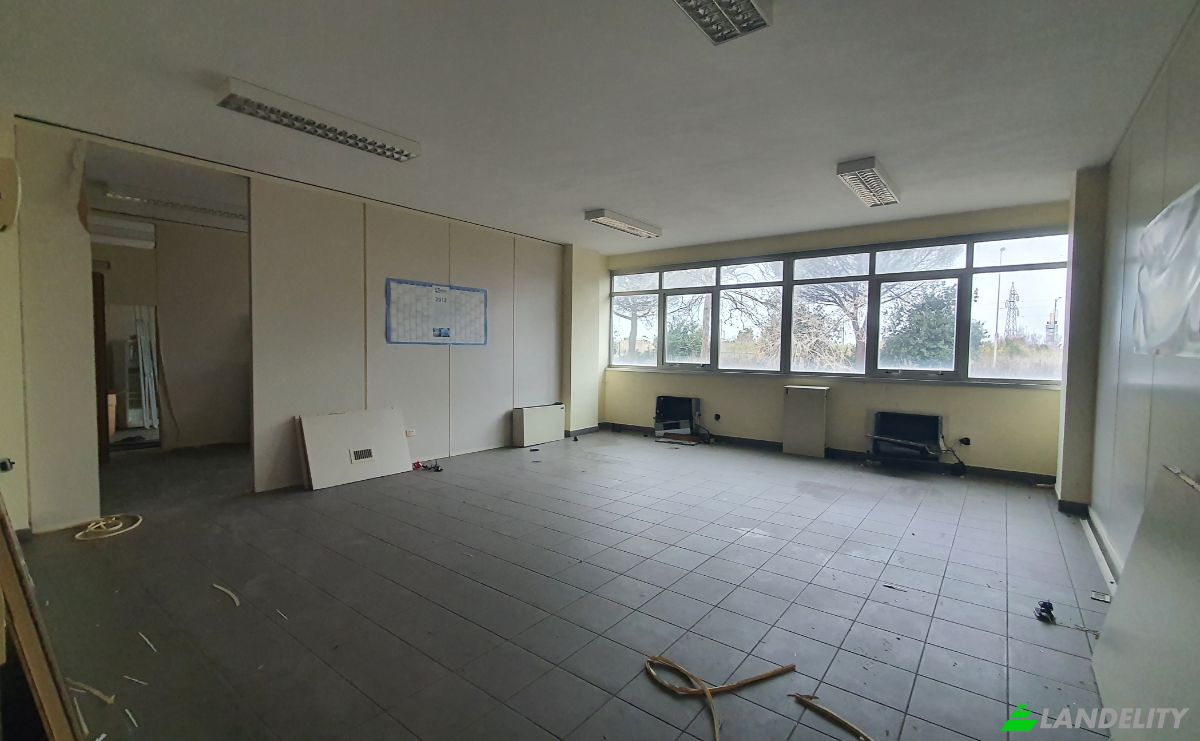 Investing/Development for Sale Via delle Arti, 119, 00054 Fiumicino RM, Fiumicino, Metropolitan City of Rome Capital, Lazio, Italy. Photo 2