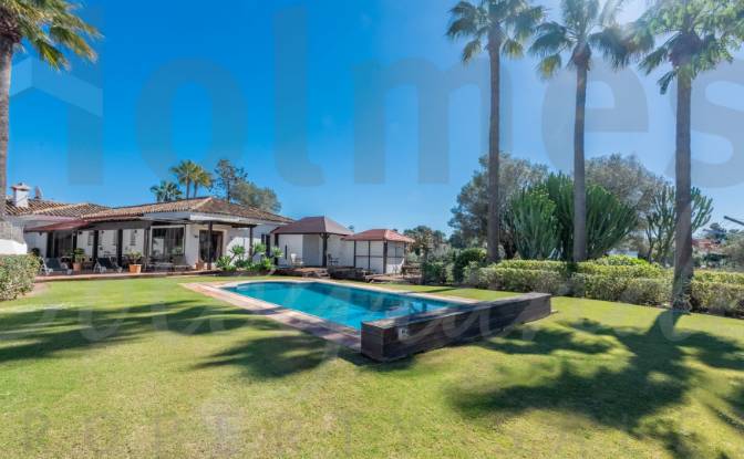 Villa for Sale - San Roque, Spain