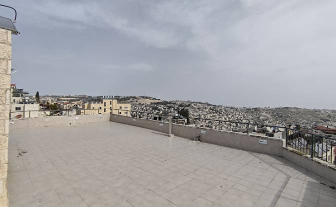 Appartement Te koop 22 Gikhon St. Foto#16