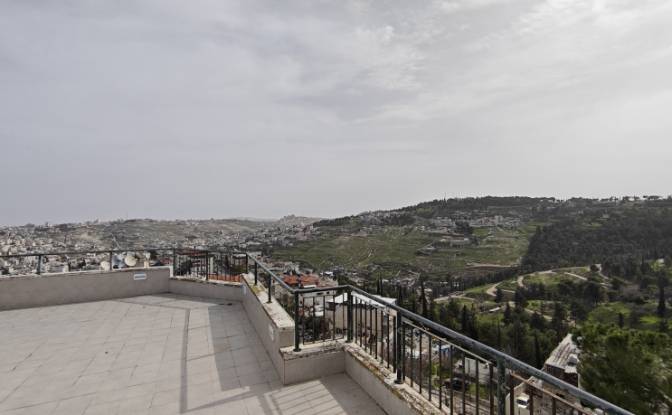 Appartement Te koop 22 Gikhon St. Foto#9