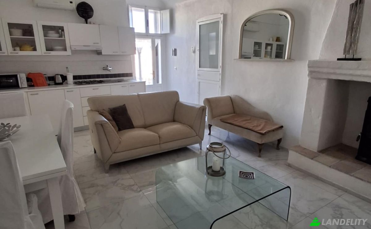 Apartment for Sale Via Caravelli, 75022 Irsina MT, Irsina, Province of Matera, Basilicata, Italy. Photo 3
