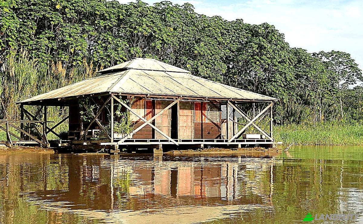 Hotel for Sale Leticia, Amazonas, Colombia. Photo 4
