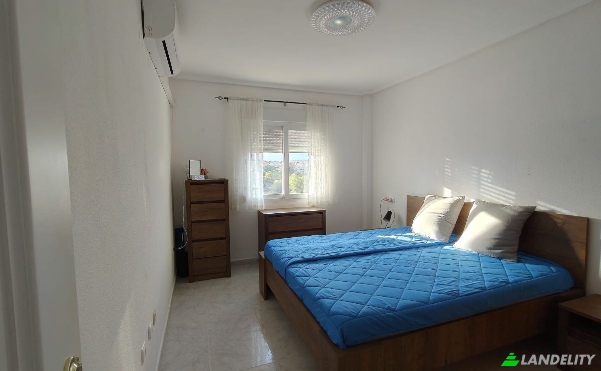 Apartment for Sale C Nicolas de Bussi, Orihuela, Torrevieja, Alicante, Valencian Community, Spain. Photo 11