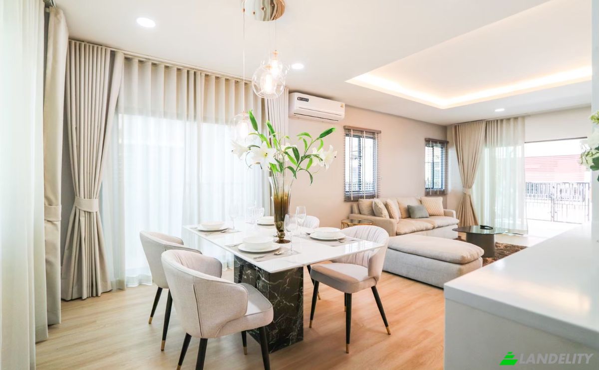 Single Family Home for Sale 385 Bang Lamung 3 Alley, Tambon Bang Lamung, Amphoe Bang Lamung, Chang Wat Chon Buri 20150, Laem Chabang, Bang Lamung District, Chon Buri, Thailand. Photo 19