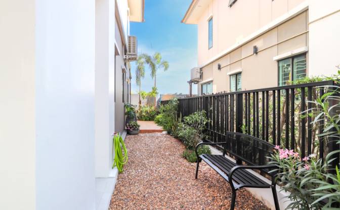 Single Family Home for Sale 385 Bang Lamung 3. Photo#3