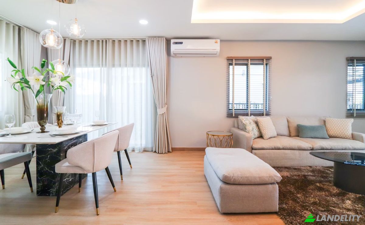 Single Family Home for Sale 385 Bang Lamung 3 Alley, Tambon Bang Lamung, Amphoe Bang Lamung, Chang Wat Chon Buri 20150, Laem Chabang, Bang Lamung District, Chon Buri, Thailand. Photo 1