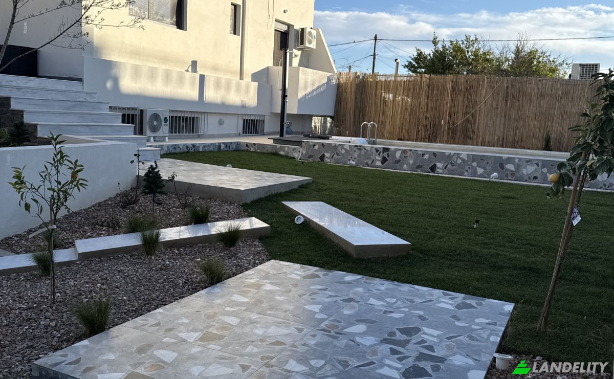 Villa for Sale Ipapantis 112, Artemis 190 16, Artemida, Attica, Decentralized Administration of Attica, Greece. Photo 1