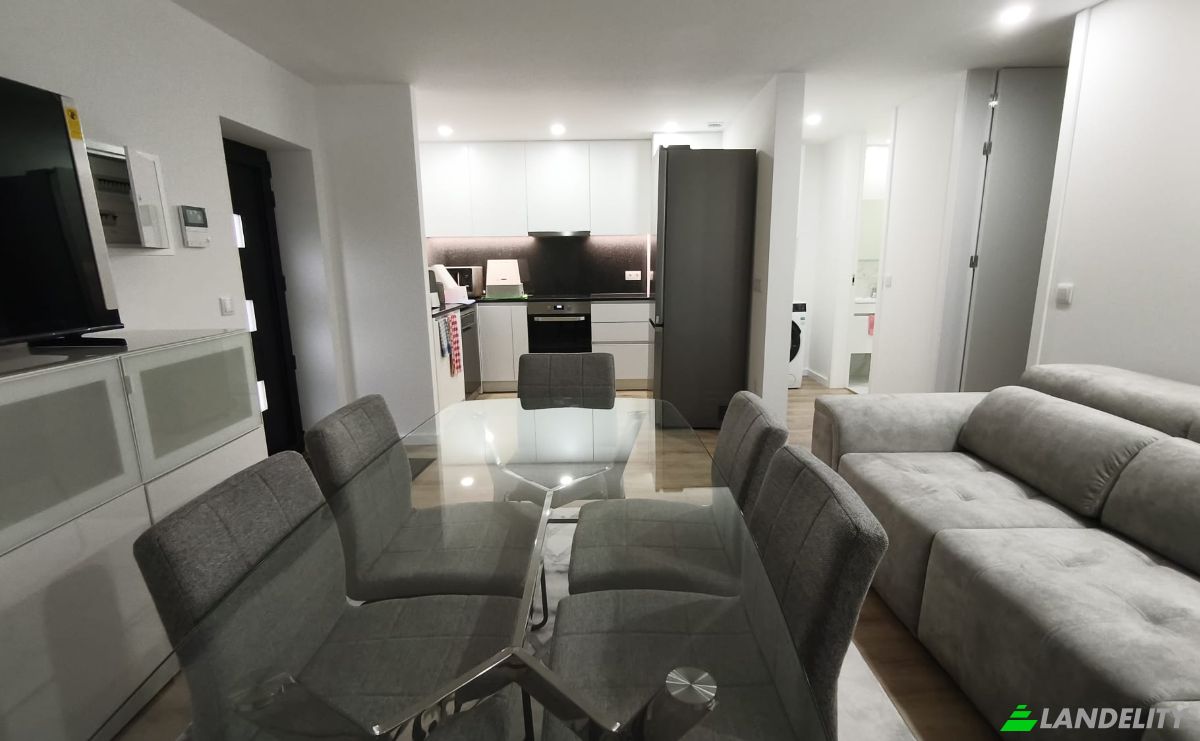 Apartment for Sale Rua das Alminhas 18, 4830, Casteloes, Povoa de Lanhoso, Braga, Portugal. Photo 2