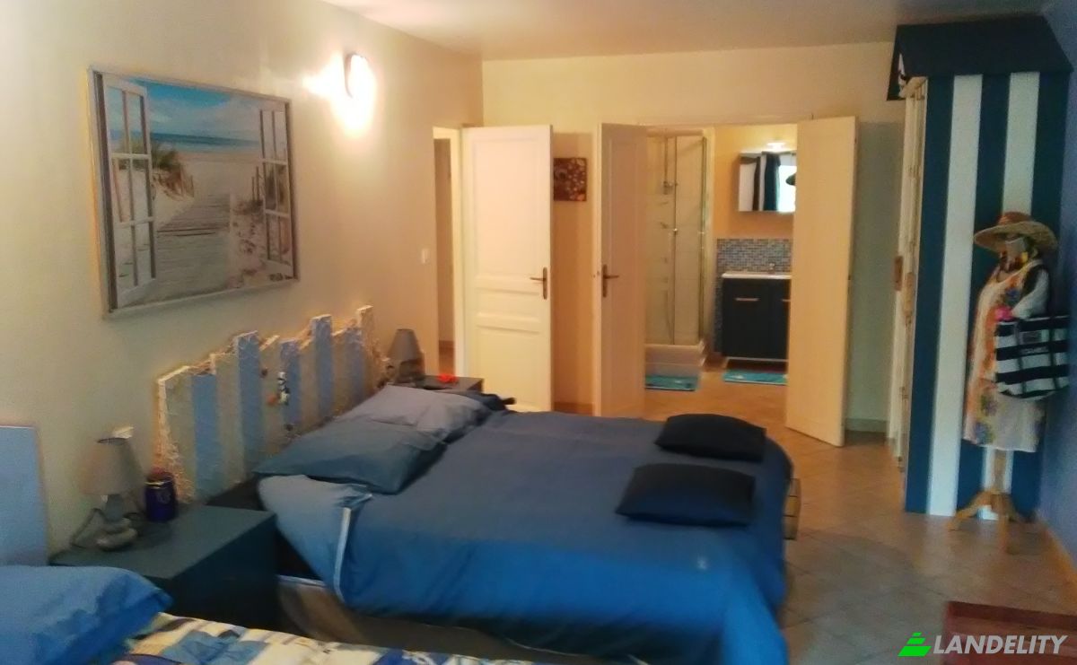 Townhouse for Sale 7 Av de la Montagne Noire, 11610 Pennautier, Pennautier, Aude, Occitanie, France. Photo 9
