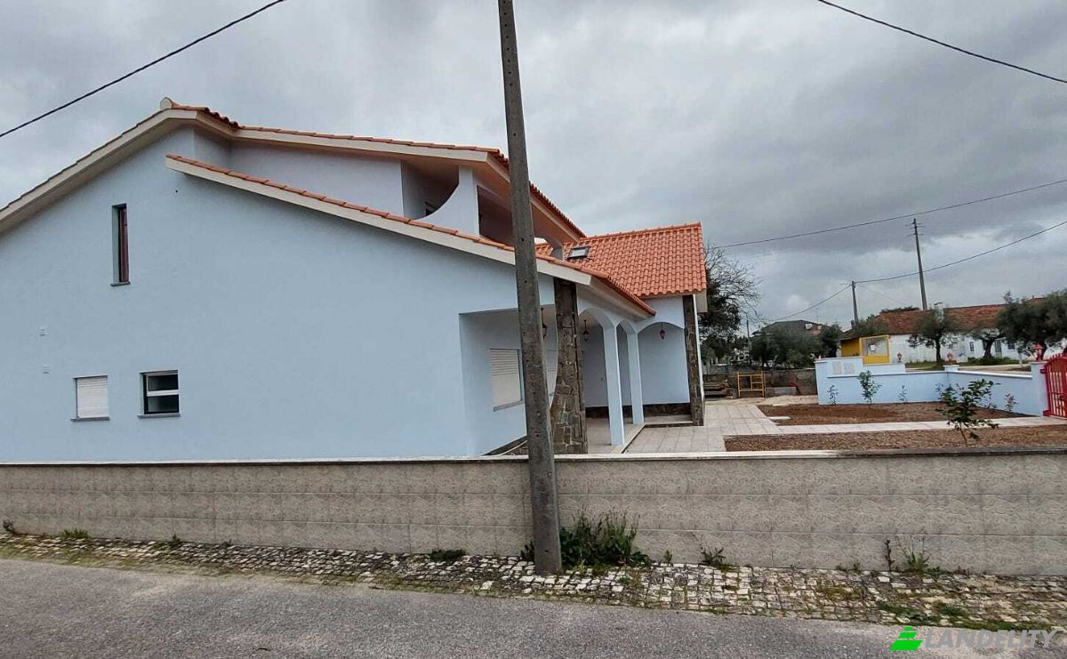 Casa de una sola familia en venta R Principal 45, 2495-401 Fatima, Fatima, Ourem, Santarem District, Portugal. Foto 2