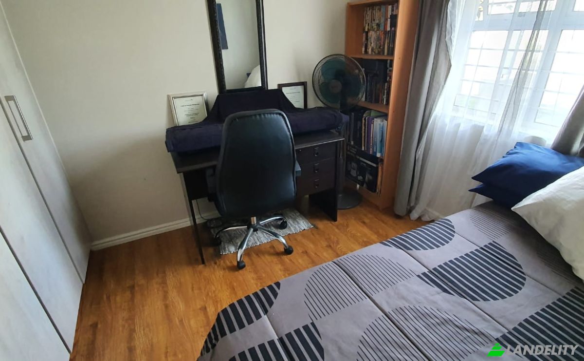 Single Family Home for Sale 10 Belgrave Rd, Bloubergstrand, Cape Town, City of Cape Town Metropolitan Municipality, Western Cape, South Africa, 7441. Photo 6