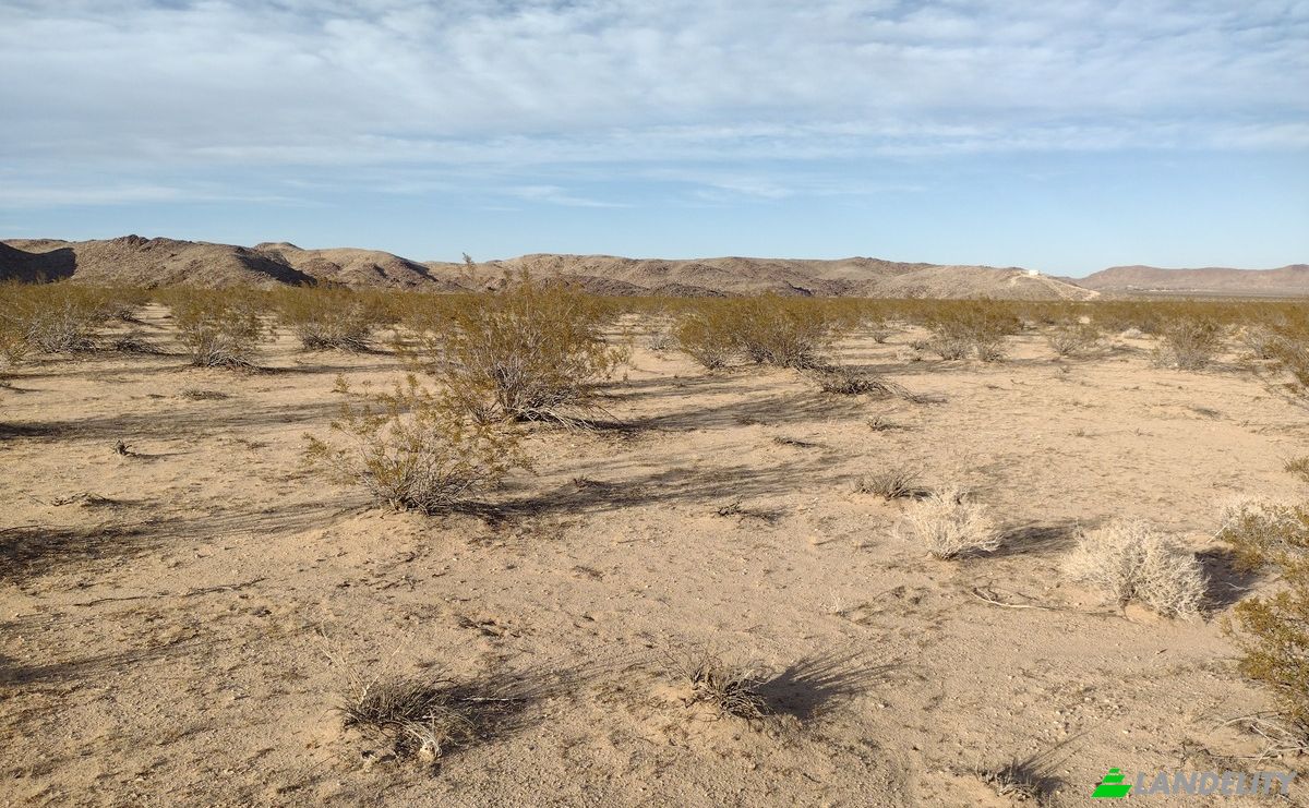Land Lot for Sale 63682 Broadway, Joshua Tree, San Bernardino County, California, United States, CA 92252, USA. Photo 1