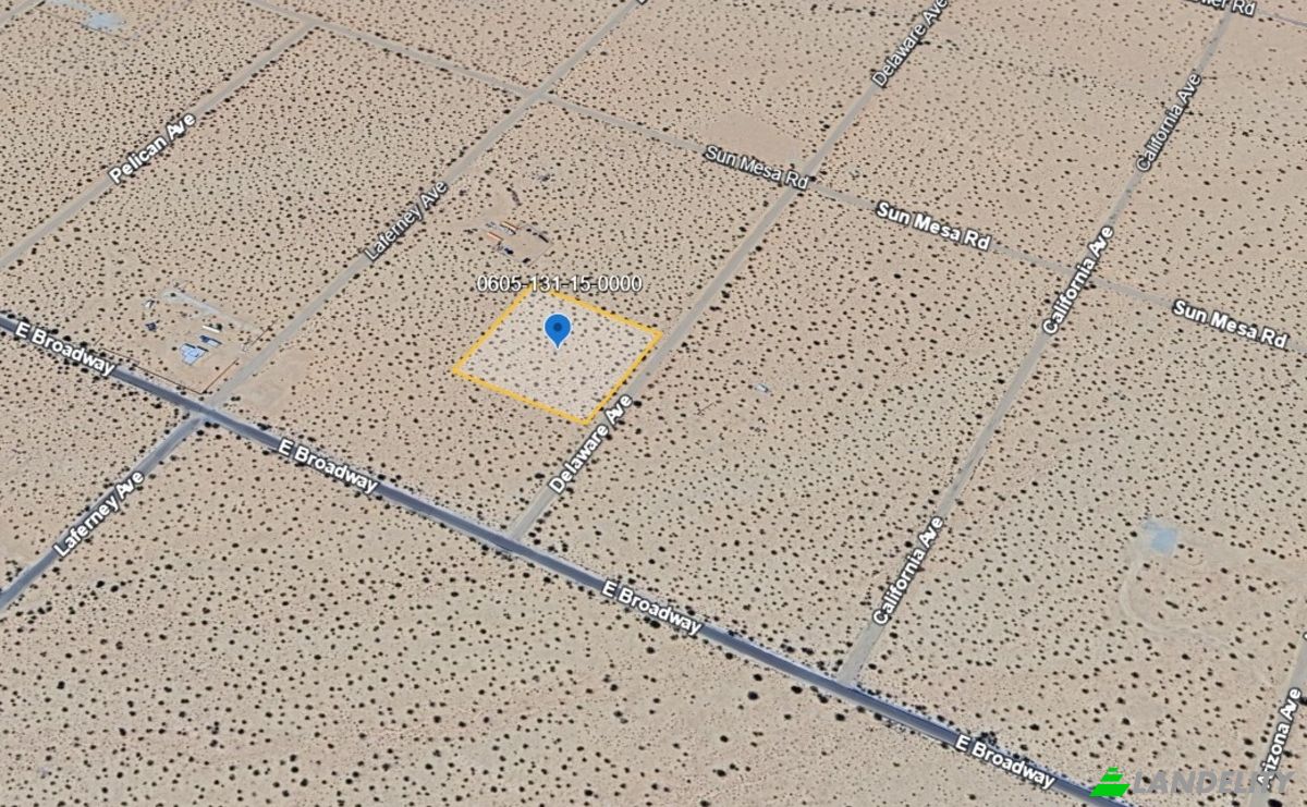 Land Lot for Sale 63682 Broadway, Joshua Tree, San Bernardino County, California, United States, CA 92252, USA. Photo 2