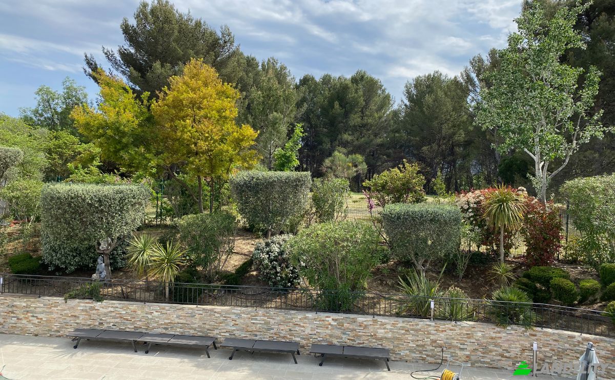 Villa for Sale 20 Rue Annie dArco, 13011 Marseille, Marseille, Bouches-du-Rhone, Provence-Alpes-Cote dAzur, France. Photo 3