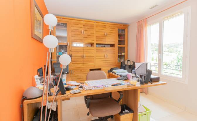Villa for Sale 20 Rue Annie dArco. Photo#8
