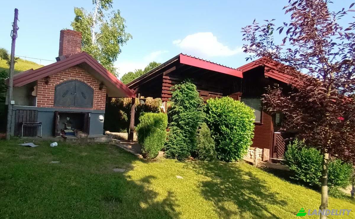 Cabin/Cottage for Sale Zegarska aleja, Bihac 77000, Cazin, Una-Sana Canton, Federation of Bosnia and Herzegovina, Bosnia and Herzegovina. Photo 2