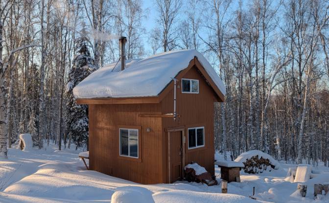 Cabin/Cottage for Sale 4645 Treasure St, Fairbanks. Photo#3 Cabin/Cottage for Sale 4645 Treasure St, Fairbanks. Photo#3