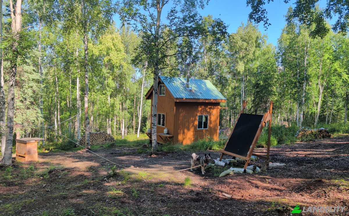 Cabin/Cottage for Sale 4645 Treasure St, Fairbanks, Fairbanks North Star Borough, Alaska, United States, AK 99712, USA. Photo 13