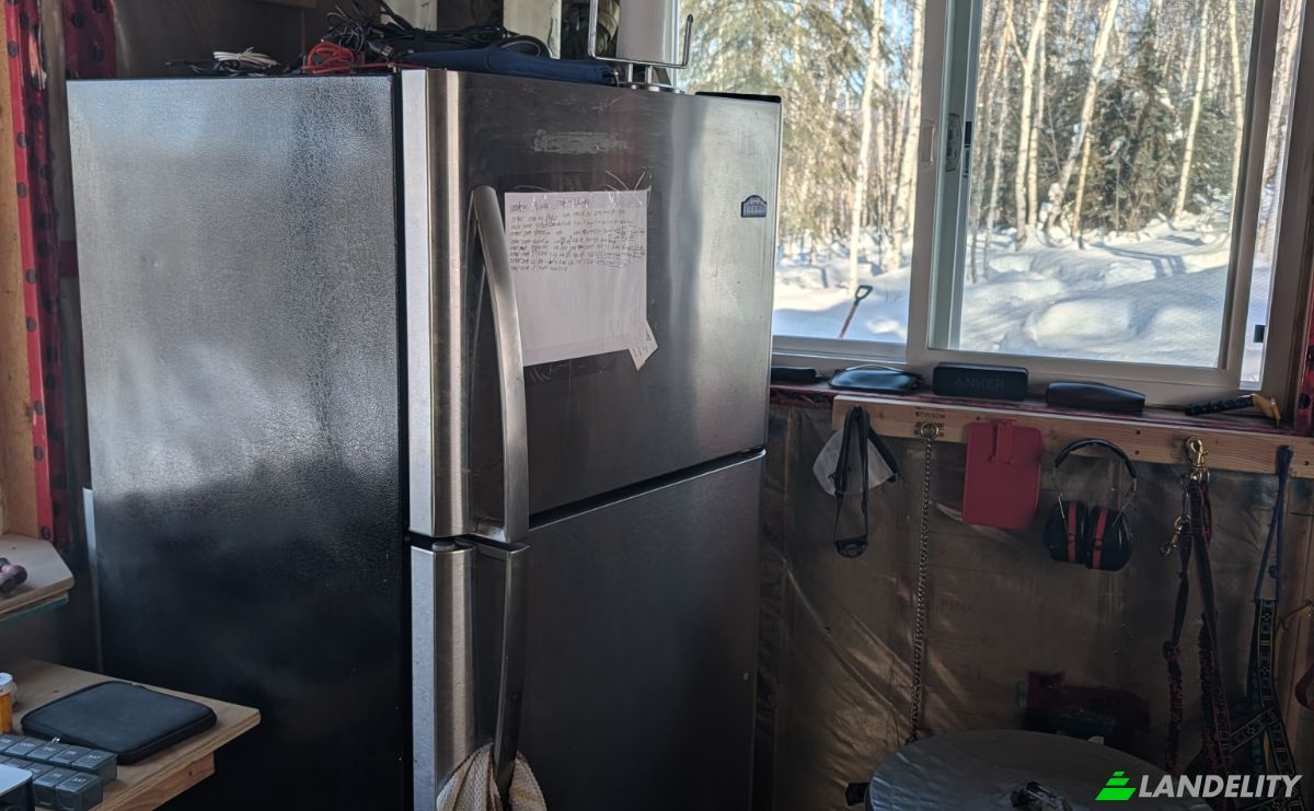 Cabin/Cottage for Sale 4645 Treasure St, Fairbanks, Fairbanks North Star Borough, Alaska, United States, AK 99712, USA. Photo 6