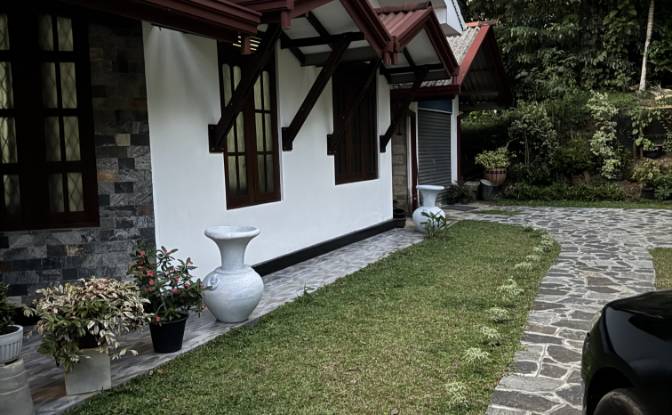 Single Family Home Rentals - Kekanadura, Sri Lanka