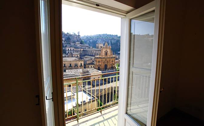 Single Family Home for Sale Via Cartellone. Photo#6