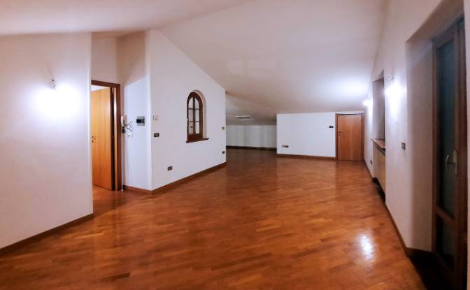 Villa for Sale Ponte Simonetta. Photo#17