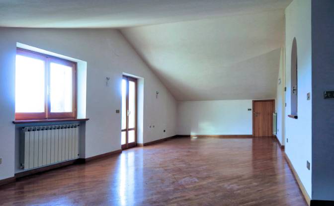 Villa for Sale Ponte Simonetta. Photo#18