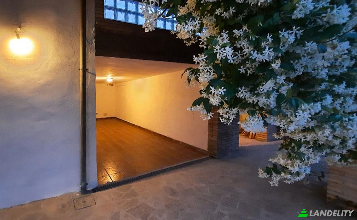 Villa for Sale Ponte Simonetta, 61045 Ponte della Simonetta PU, Ponte della Simonetta, Province of Pesaro and Urbino, Marche, Italy. Photo 6