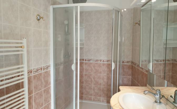 Maison unifamiliale à vendre 3 Chem des. Photo#8