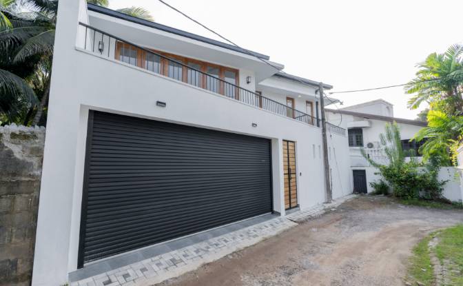 Townhouse for Sale 34a Circuler Rd, Ja-Ela. Photo#12 Townhouse for Sale 34a Circuler Rd, Ja-Ela. Photo#12