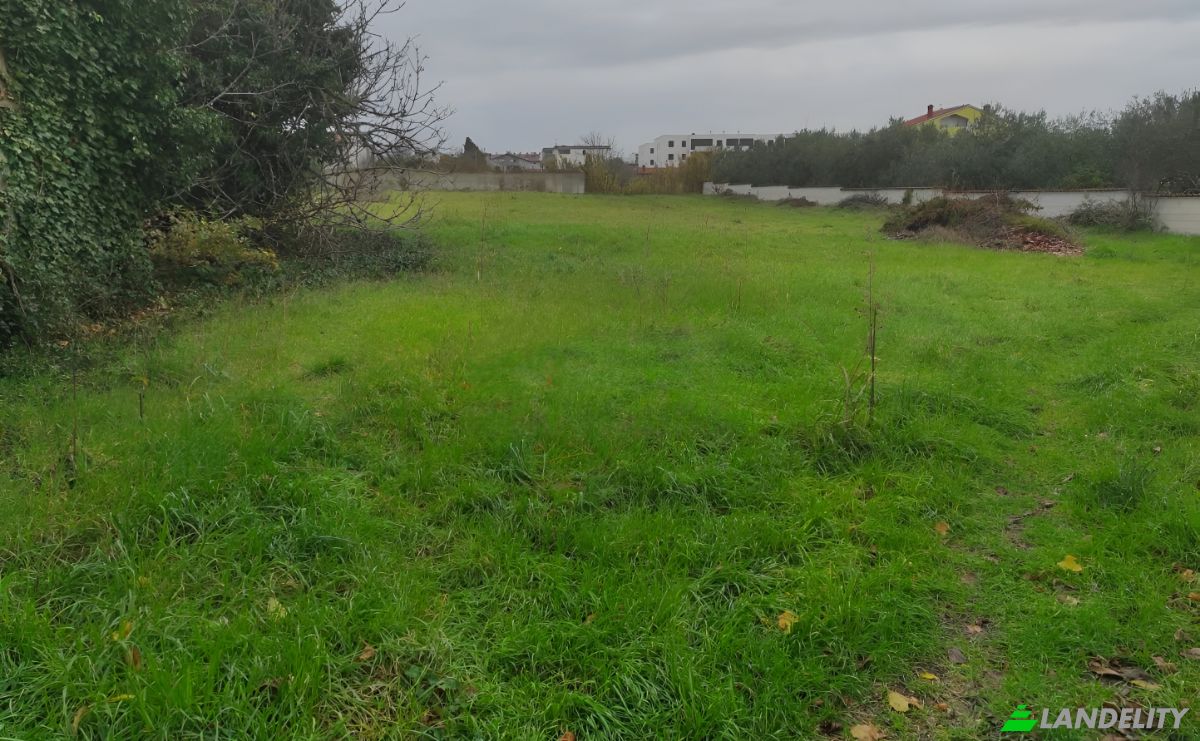 Land Lot for Sale Kastanjer 69, 52100, Pula, Grad Pula, Istria County, Croatia. Photo 3