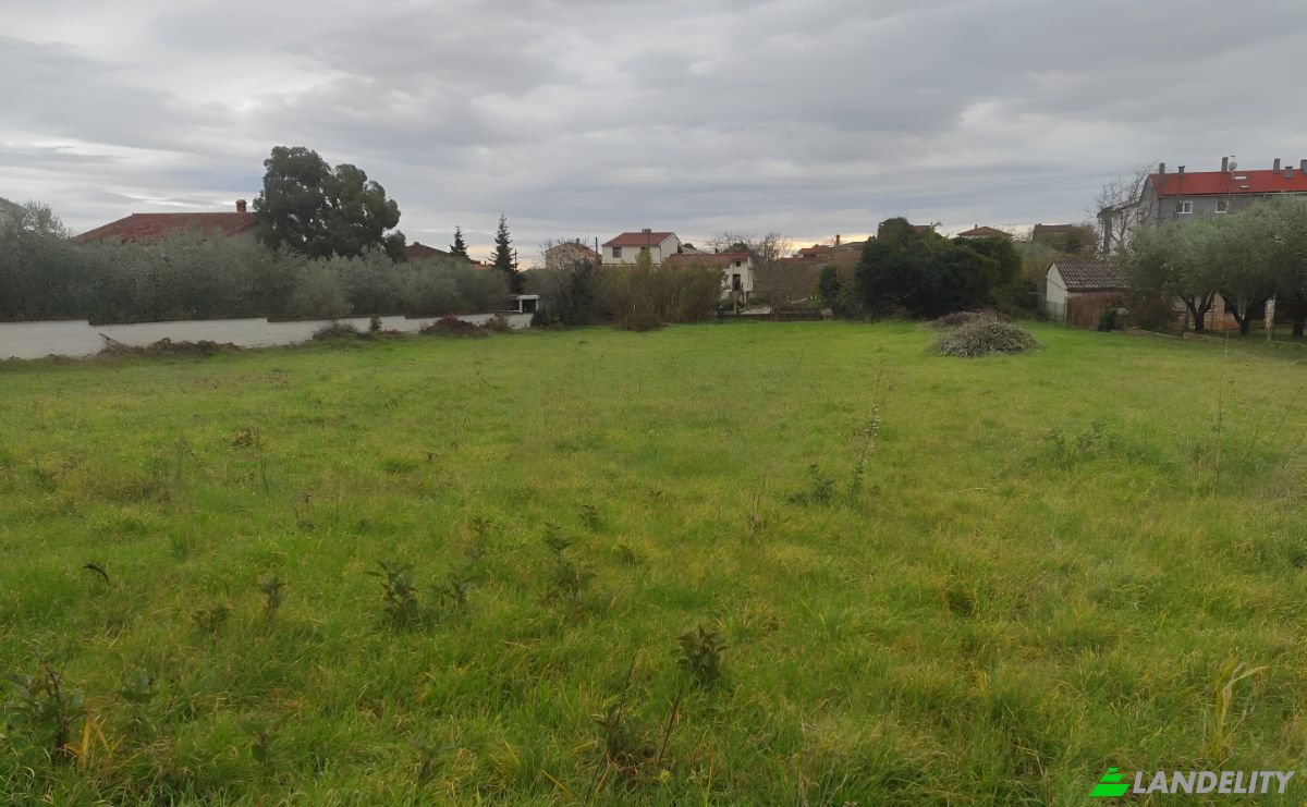 Land Lot for Sale Kastanjer 69, 52100, Pula, Grad Pula, Istria County, Croatia. Photo 4