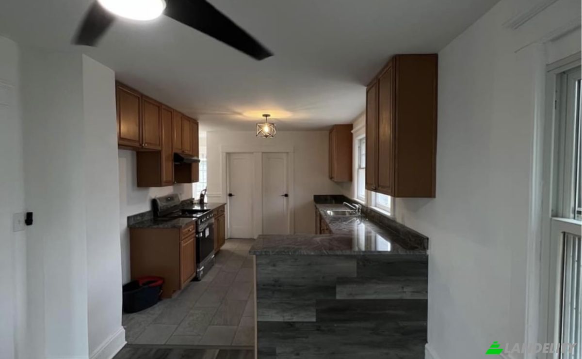Maison unifamiliale à vendre 120 Haverford St, North Brunswick Township, Middlesex County, New Jersey, United States, NJ 08902, USA. Photo 4