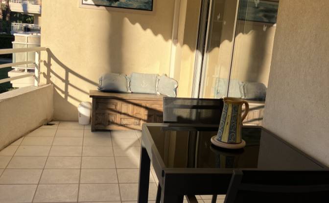 Apartment for Sale 60bis Bd du Val Claret. Photo#9 Apartment for Sale 60bis Bd du Val Claret. Photo#9