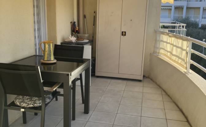 Apartment for Sale 60bis Bd du Val Claret. Photo#10 Apartment for Sale 60bis Bd du Val Claret. Photo#10