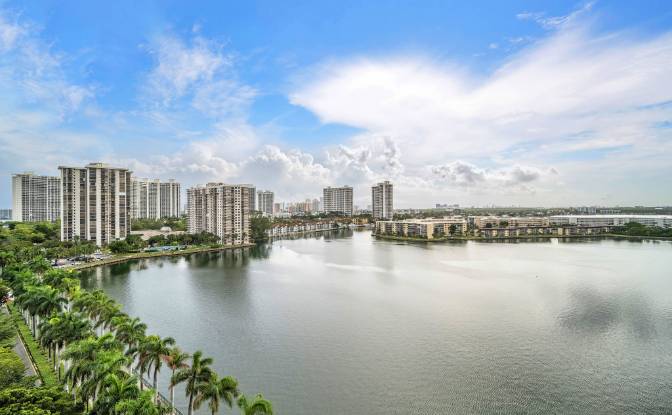 Condo for Sale Admirals Port, Aventura. Photo#24 Condo for Sale Admirals Port, Aventura. Photo#24