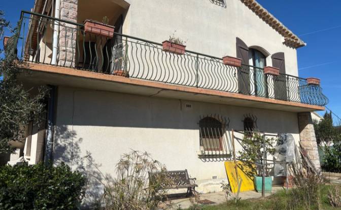 Villa for Sale 711 Bd de lOrb. Photo#7 Villa for Sale 711 Bd de lOrb. Photo#7