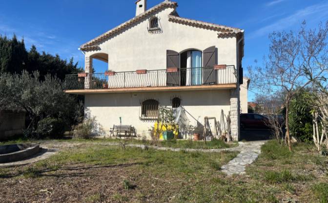 Villa for Sale 711 Bd de lOrb. Photo#8 Villa for Sale 711 Bd de lOrb. Photo#8